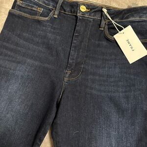 Frame Le One Skinny NWT size 2 (fits sizes 29 to 34) dark/medium blue stretchy